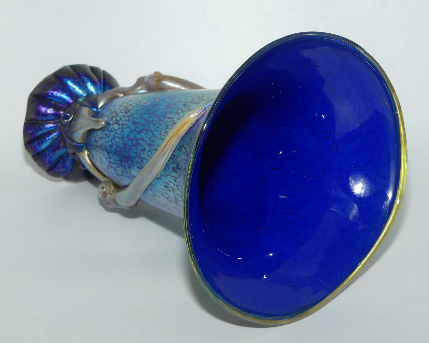 Exceptional Colin Heaney Iridescent Art Glass vase | 33cm