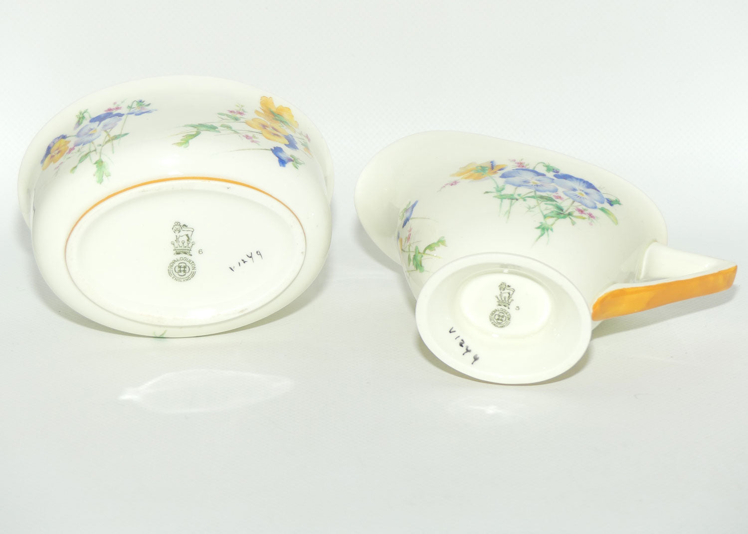 Royal Doulton Colourful Pansies pattern V1244 | milk jug and sugar bowl