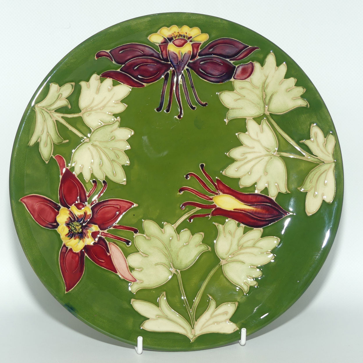 Walter Moorcroft Columbine 783/10 plate | Green ground