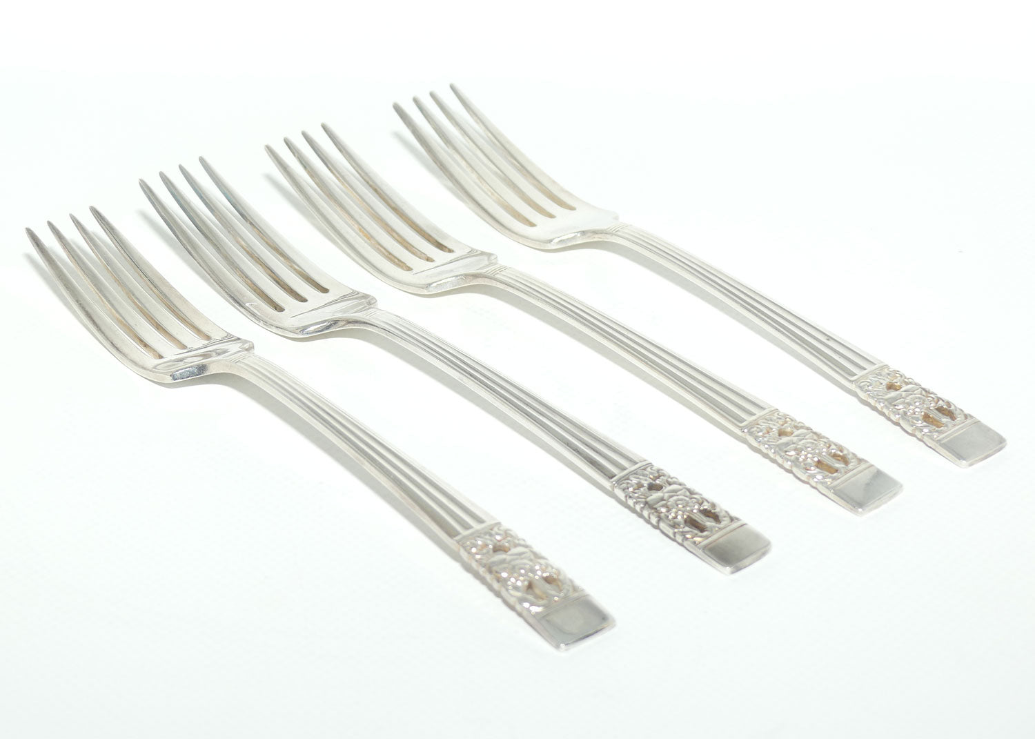 Oneida Community Plate set of 4 forks | HAMPTON COURT pattern | 18cm long