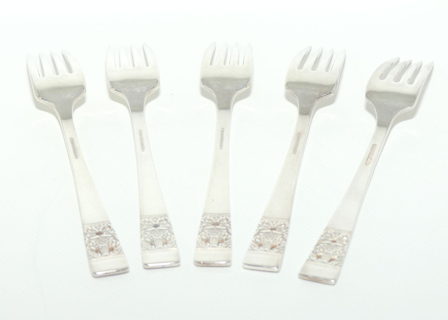 Oneida Community Plate set of 5 forks | HAMPTON COURT pattern | 18cm long