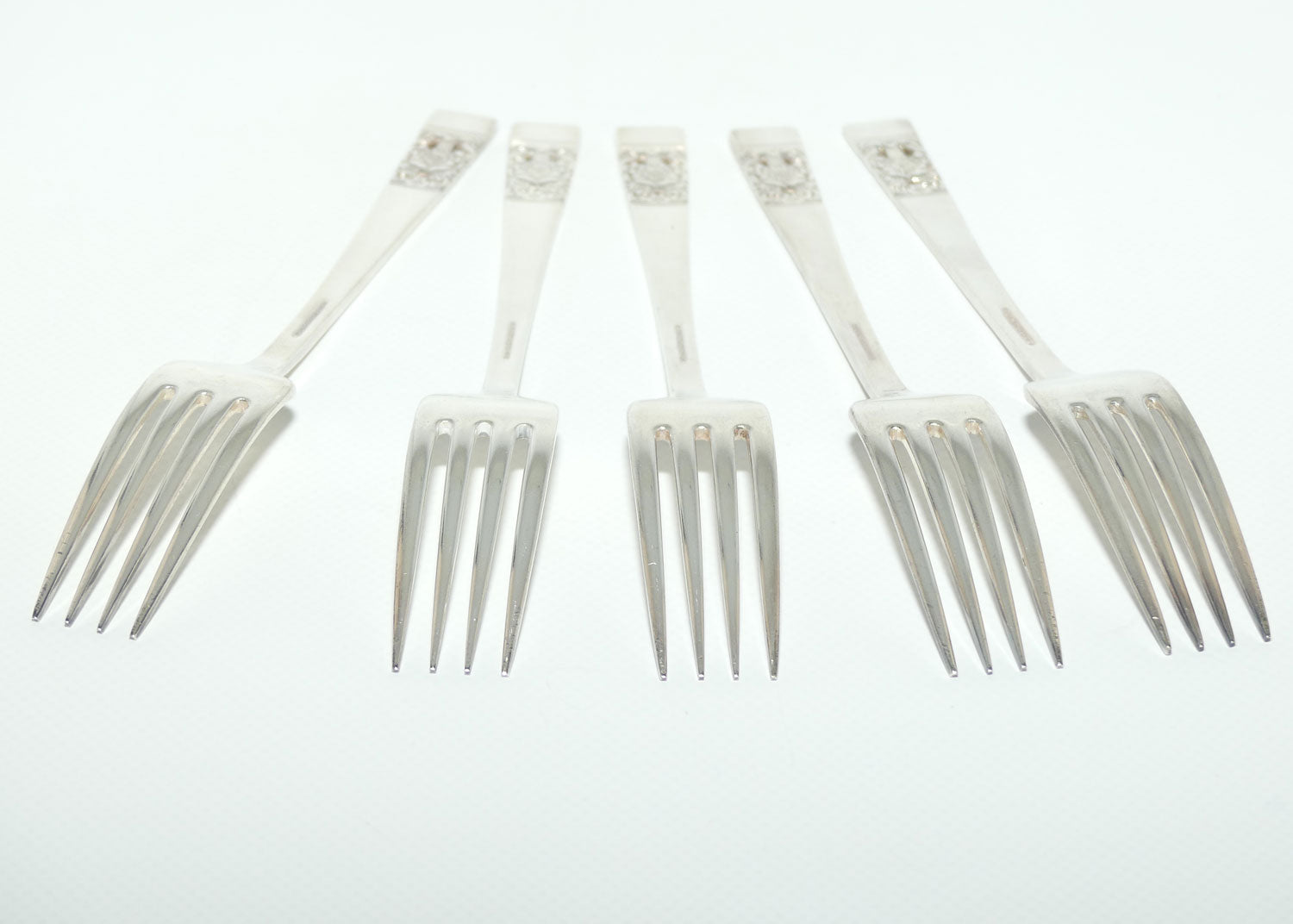 Oneida Community Plate set of 5 forks | HAMPTON COURT pattern | 18cm long
