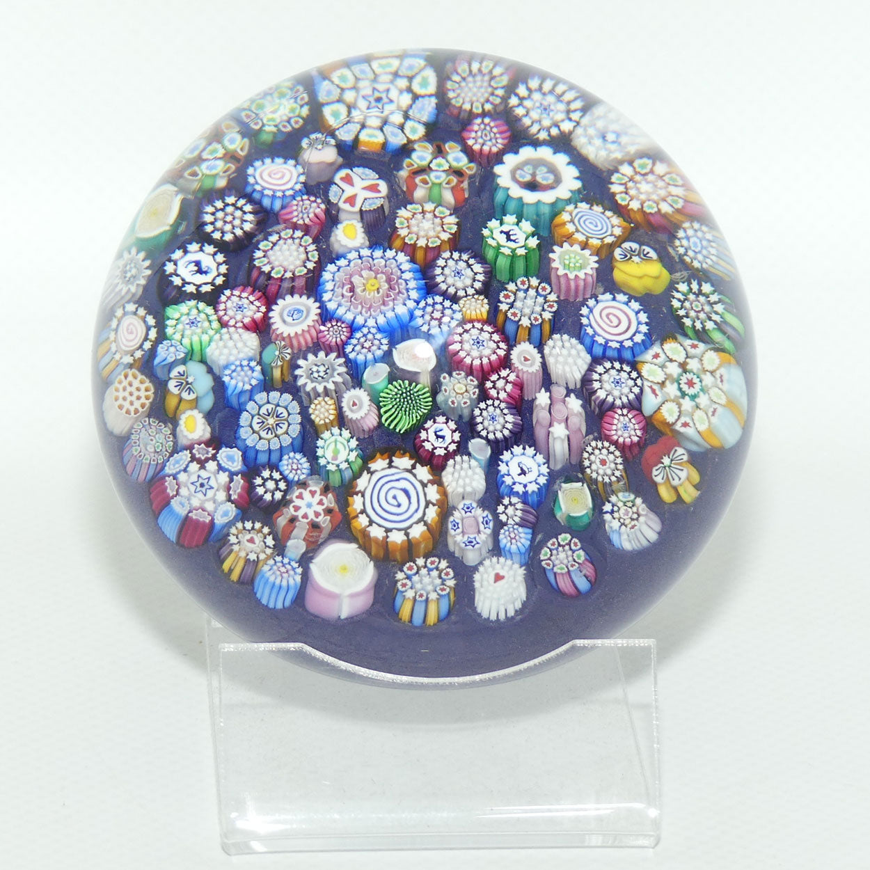 John Deacons Scotland Complex Closepack Millefiori Magnum paperweight | Mauve