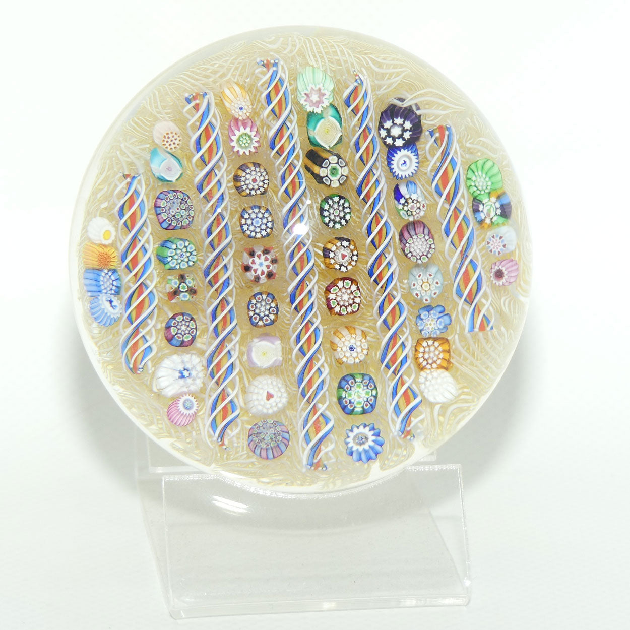 John Deacons Scotland Complex Linear Magnum Cream paperweight