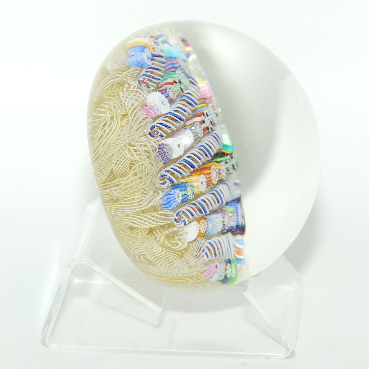 John Deacons Scotland Complex Linear Magnum Cream paperweight