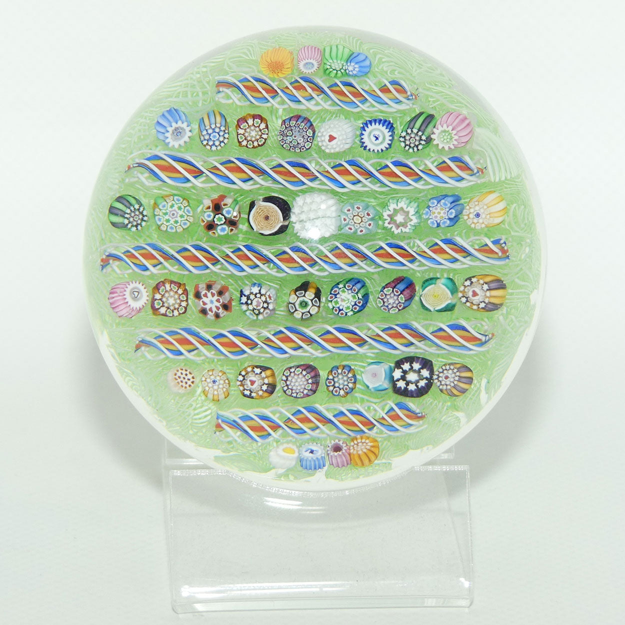 John Deacons Scotland Complex Linear Magnum Lime paperweight