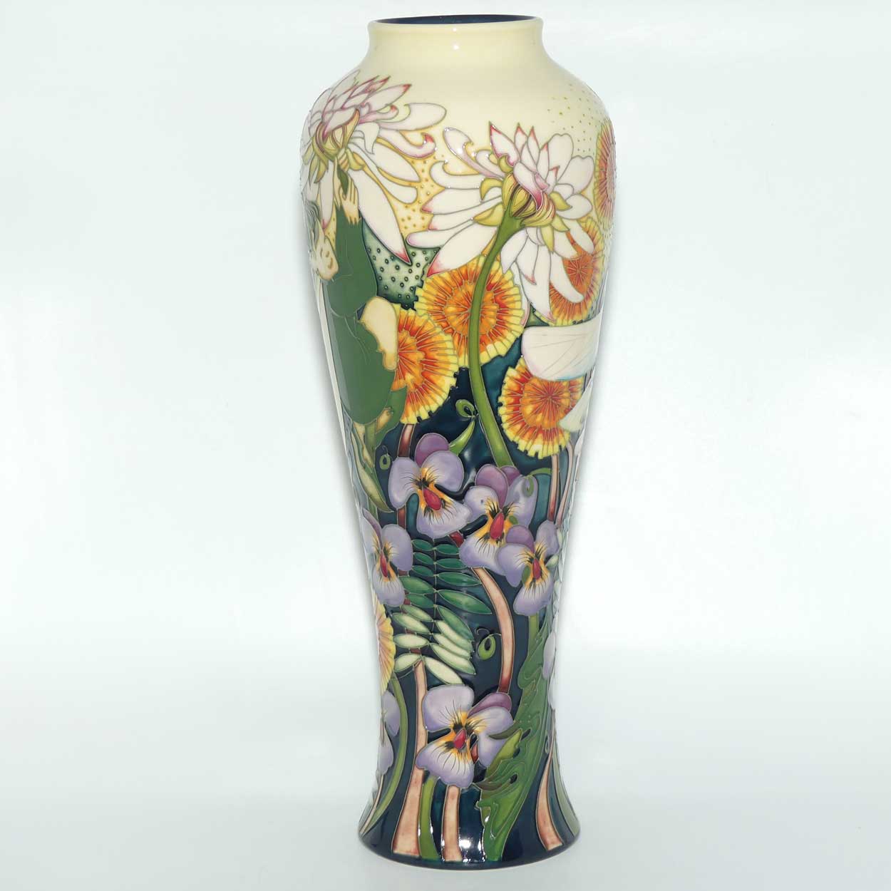 Moorcroft Cottingley 121/14 vase | LE 38/150