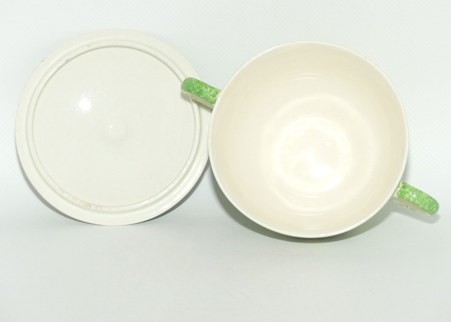 Clarice Cliff Bizarre Crepe de Chene lidded coupe on underplate | Green ground