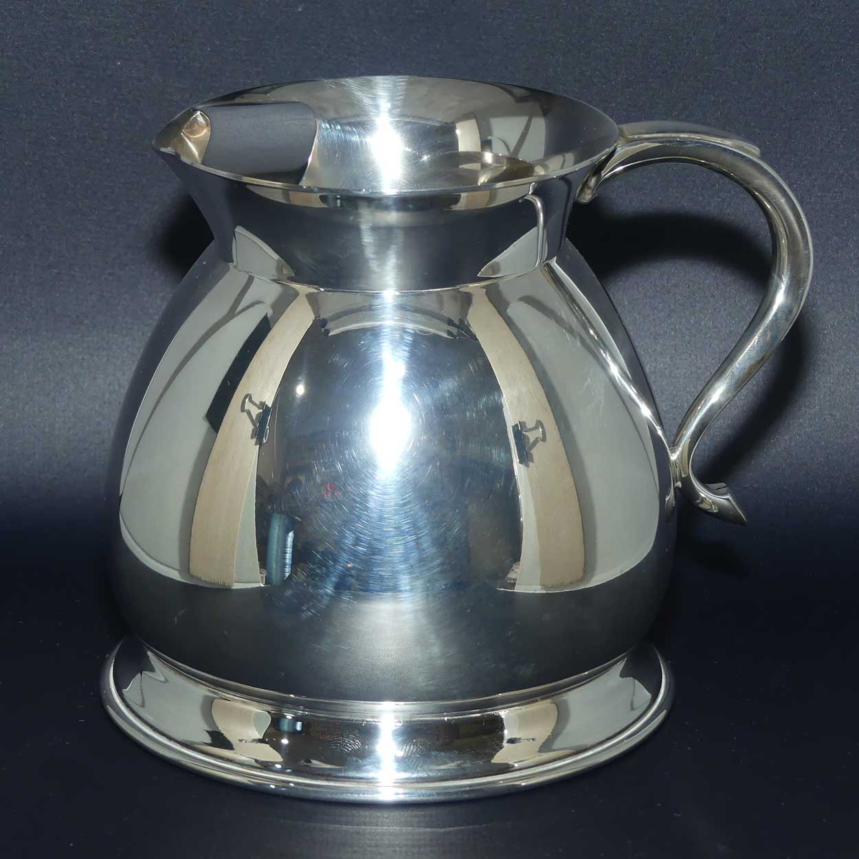 Crusader Plate EPNS A1 wide base ice water jug