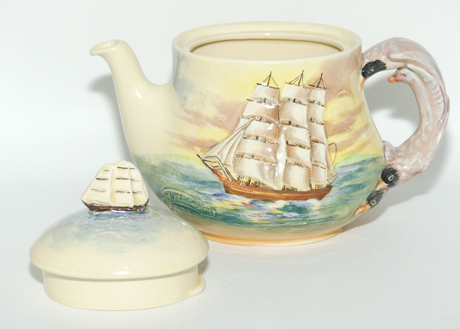 Royal Doulton Famous Ships The Cutty Sark teapot D5957 (#2)