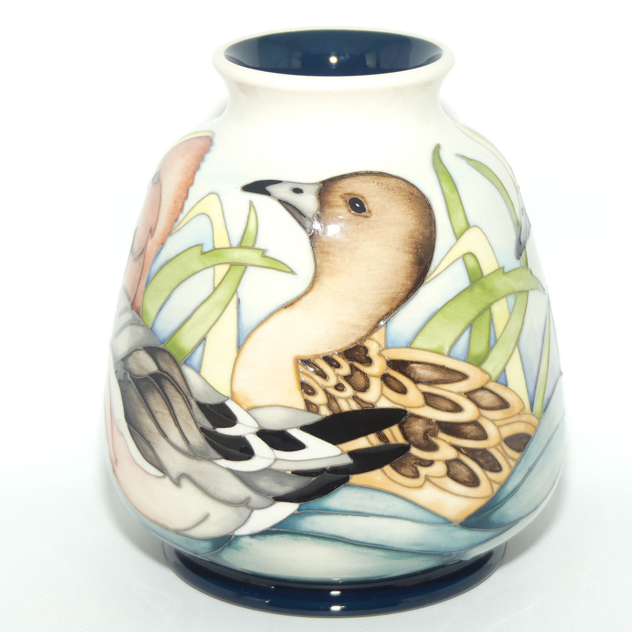 Moorcroft Dabbler Ducks 198/5 vase | LE 12/15