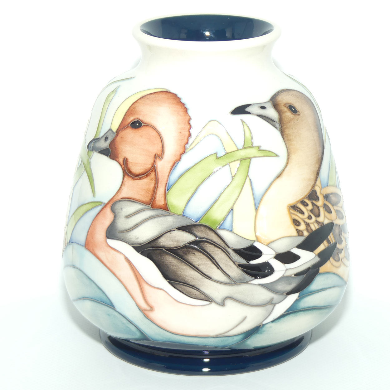 Moorcroft Dabbler Ducks 198/5 vase | LE 12/15