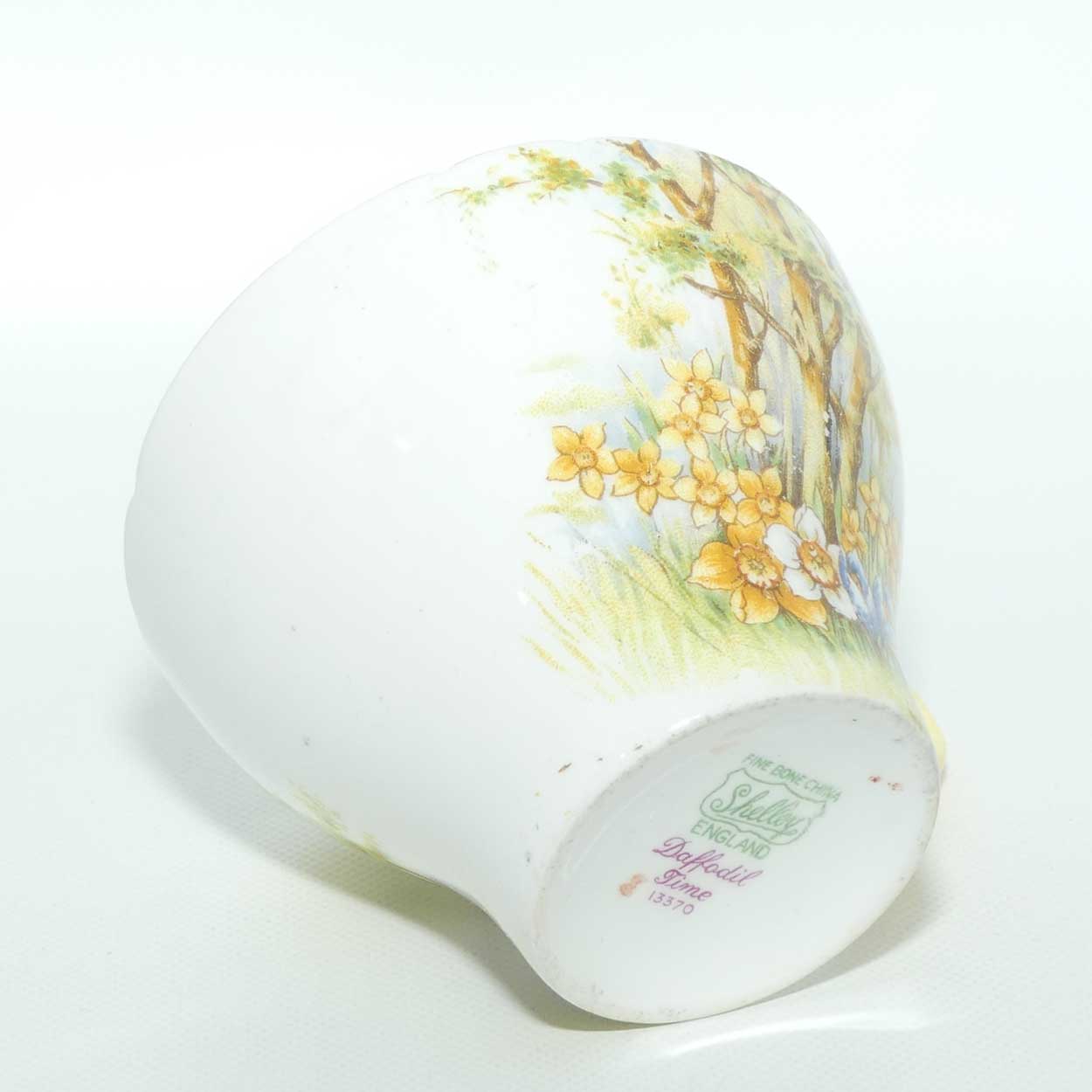 Shelley New Cambridge shape Daffodil Time tea trio | Gilt Trim | 13370