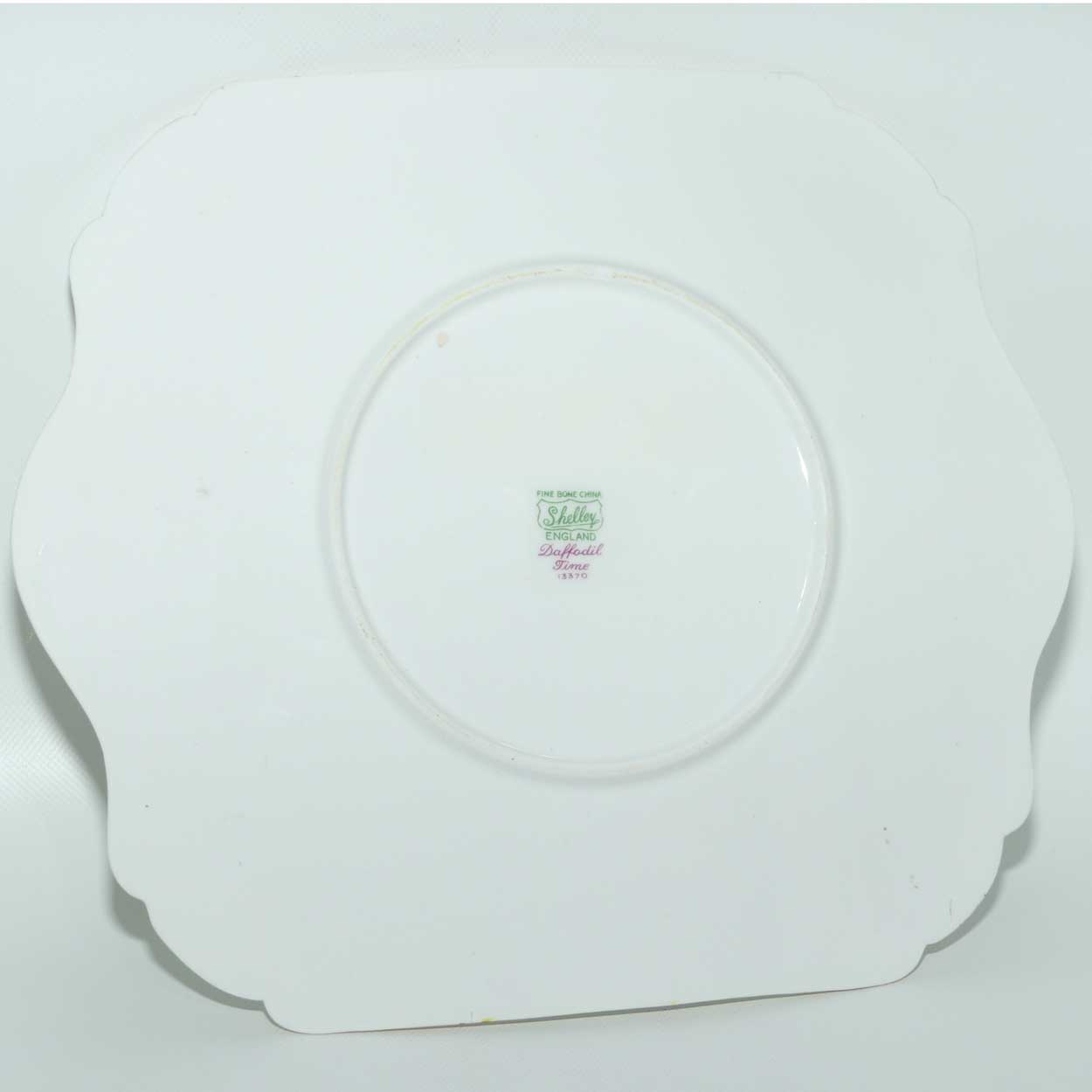 Shelley Daffodil Time cake plate | Gilt Trim | 13370