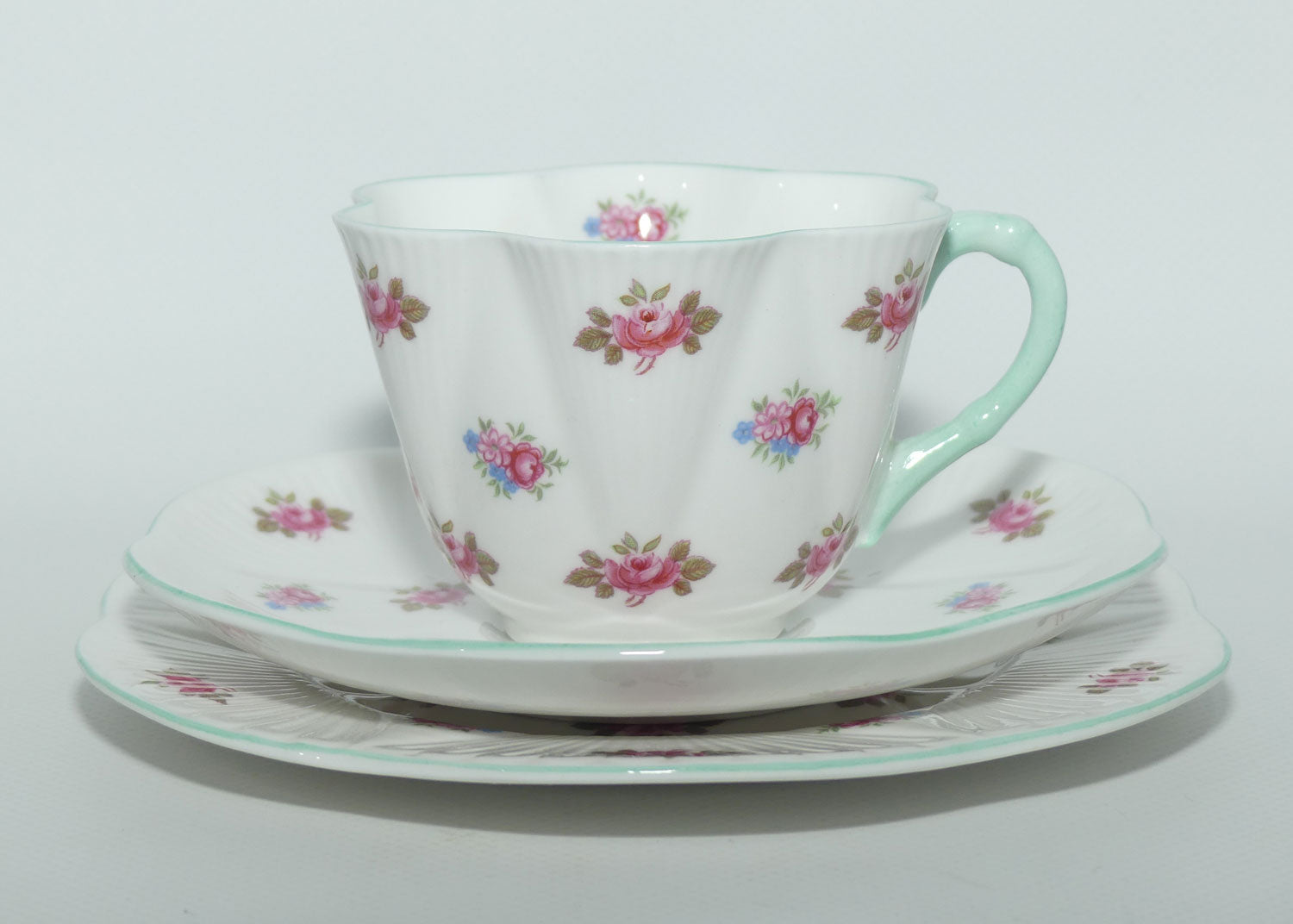 Shelley Dainty shape Rosebuds trio | Aqua trim