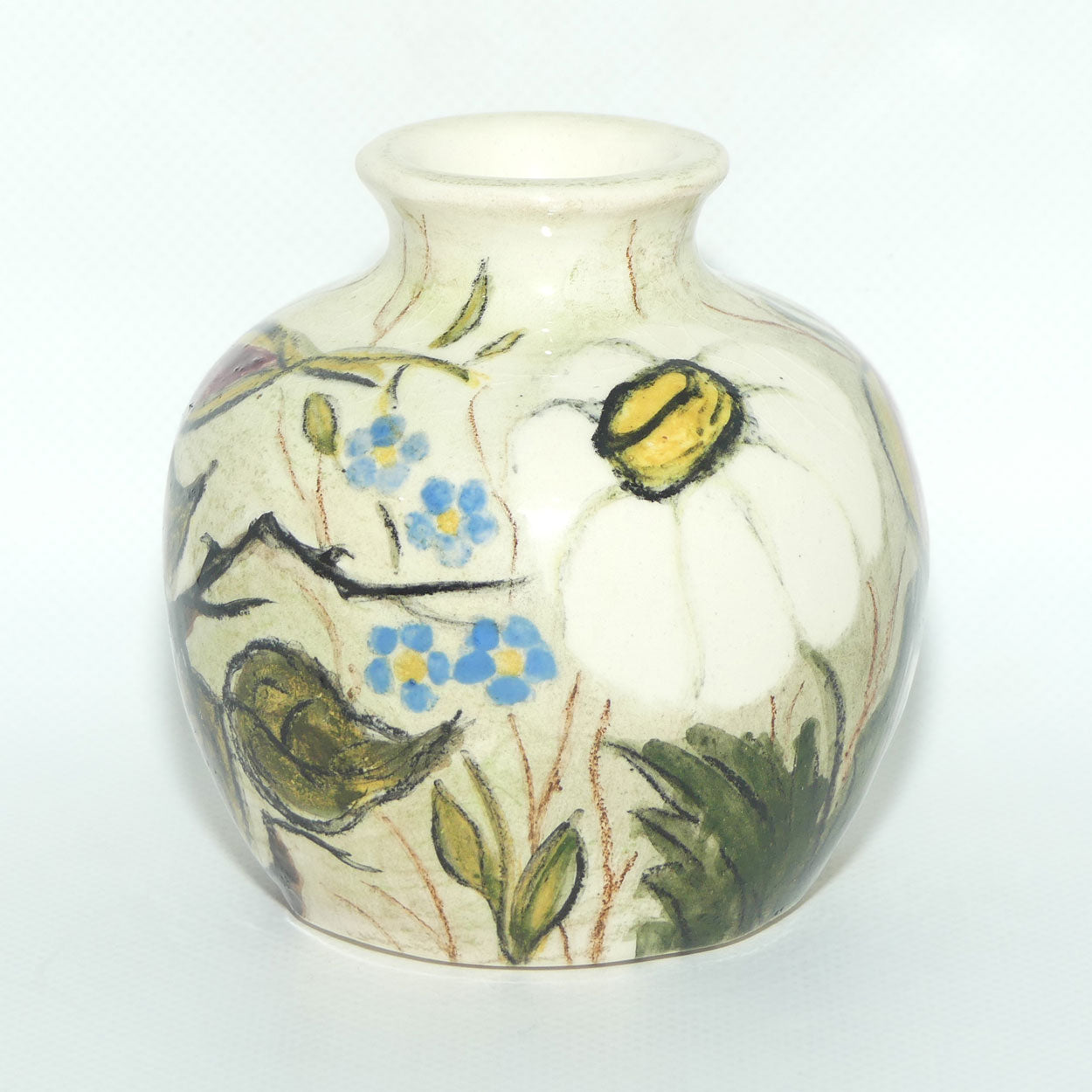 Australian Pottery | Daisyware Pottery ball vase | Small | Roses and Daisy Decor