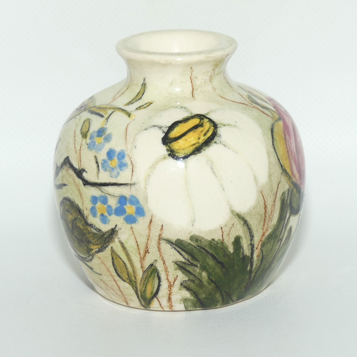 Australian Pottery | Daisyware Pottery ball vase | Small | Roses and Daisy Decor
