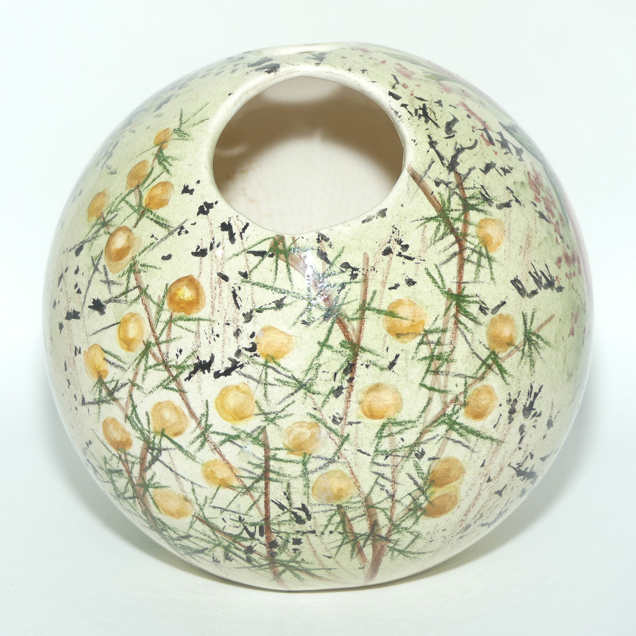 Australian Pottery | Daisyware Pottery bowling ball vase | Australian Wildflower Decor