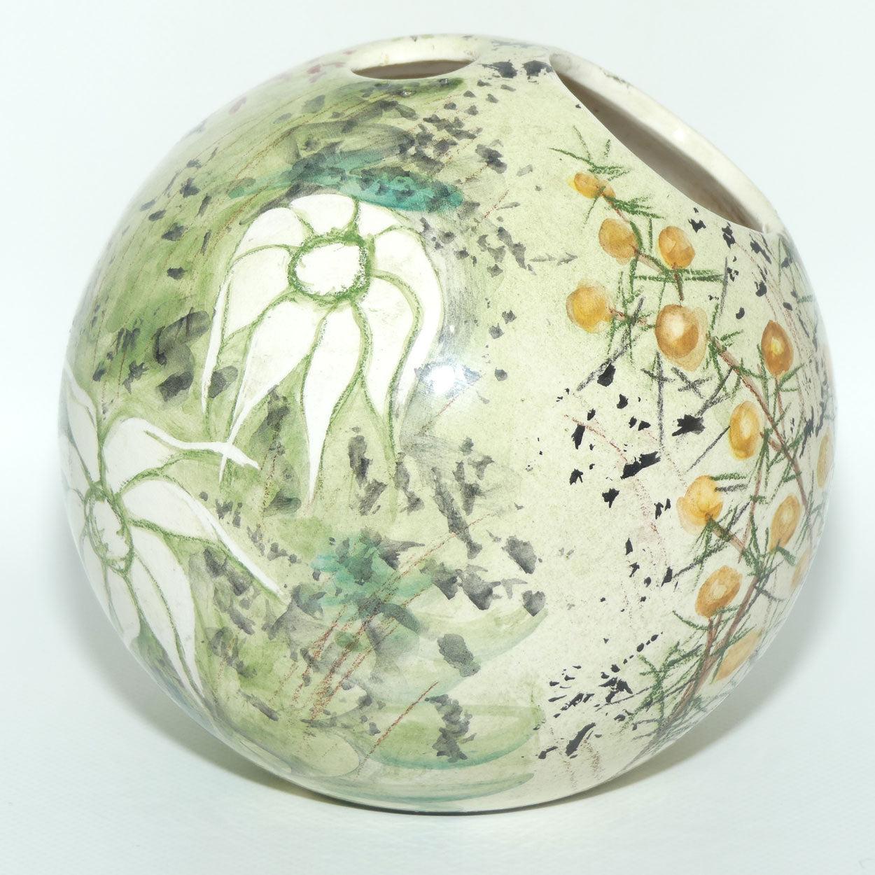 Australian Pottery | Daisyware Pottery bowling ball vase | Australian Wildflower Decor