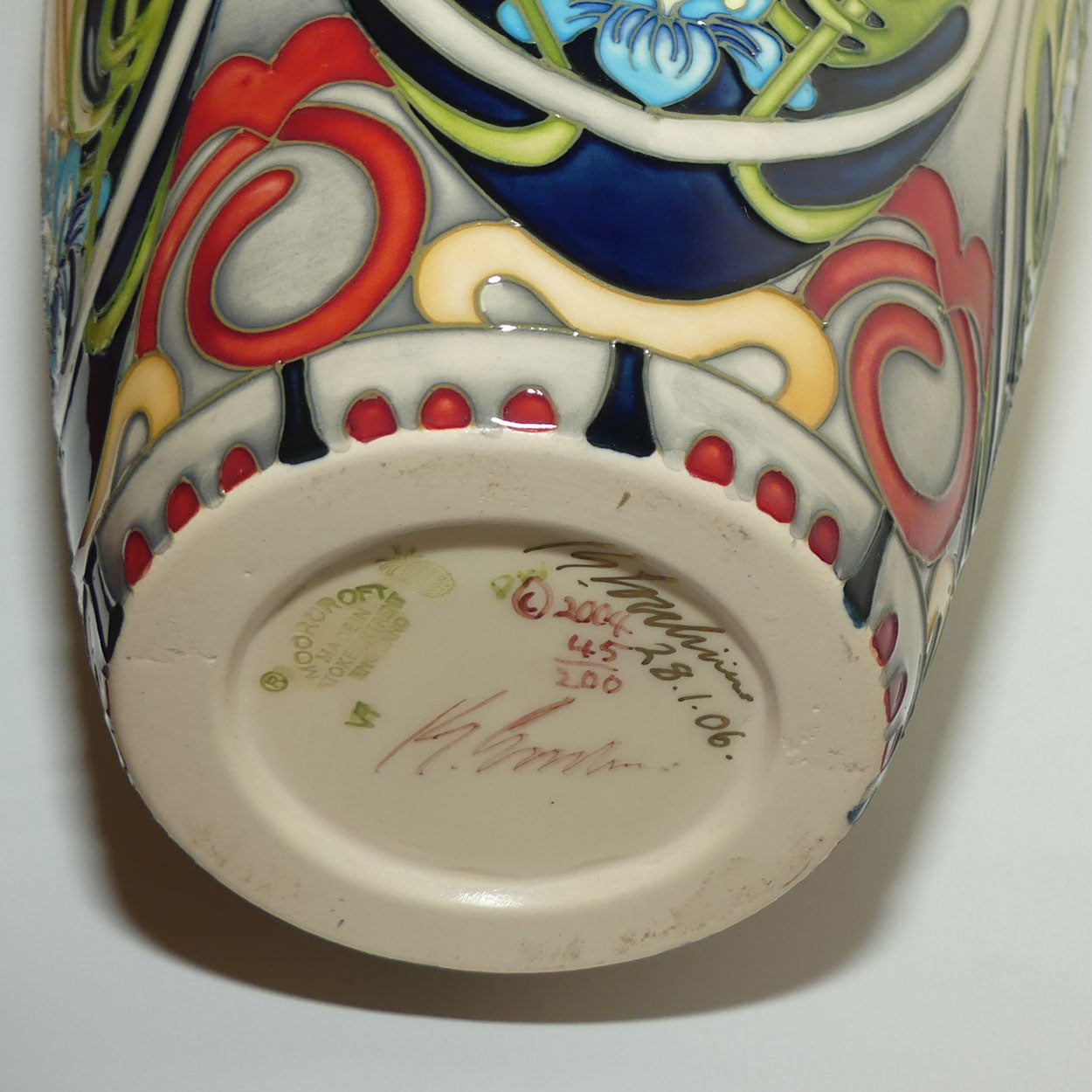 Moorcroft Dasara 101/14 vase | LE 45/200