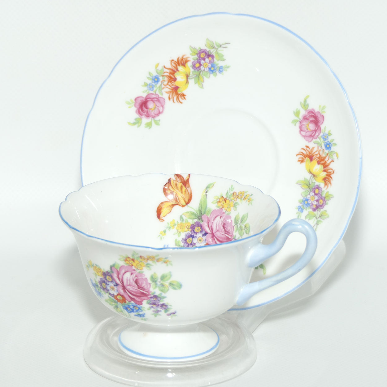 Shelley Gainsborough shape Butcher's Crocus and Rose Spray pattern duo