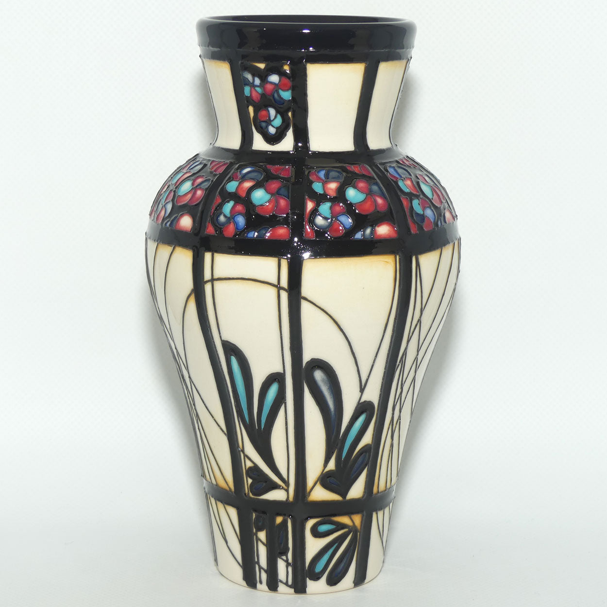 Moorcroft De Lune 23/8 vase | NE #12