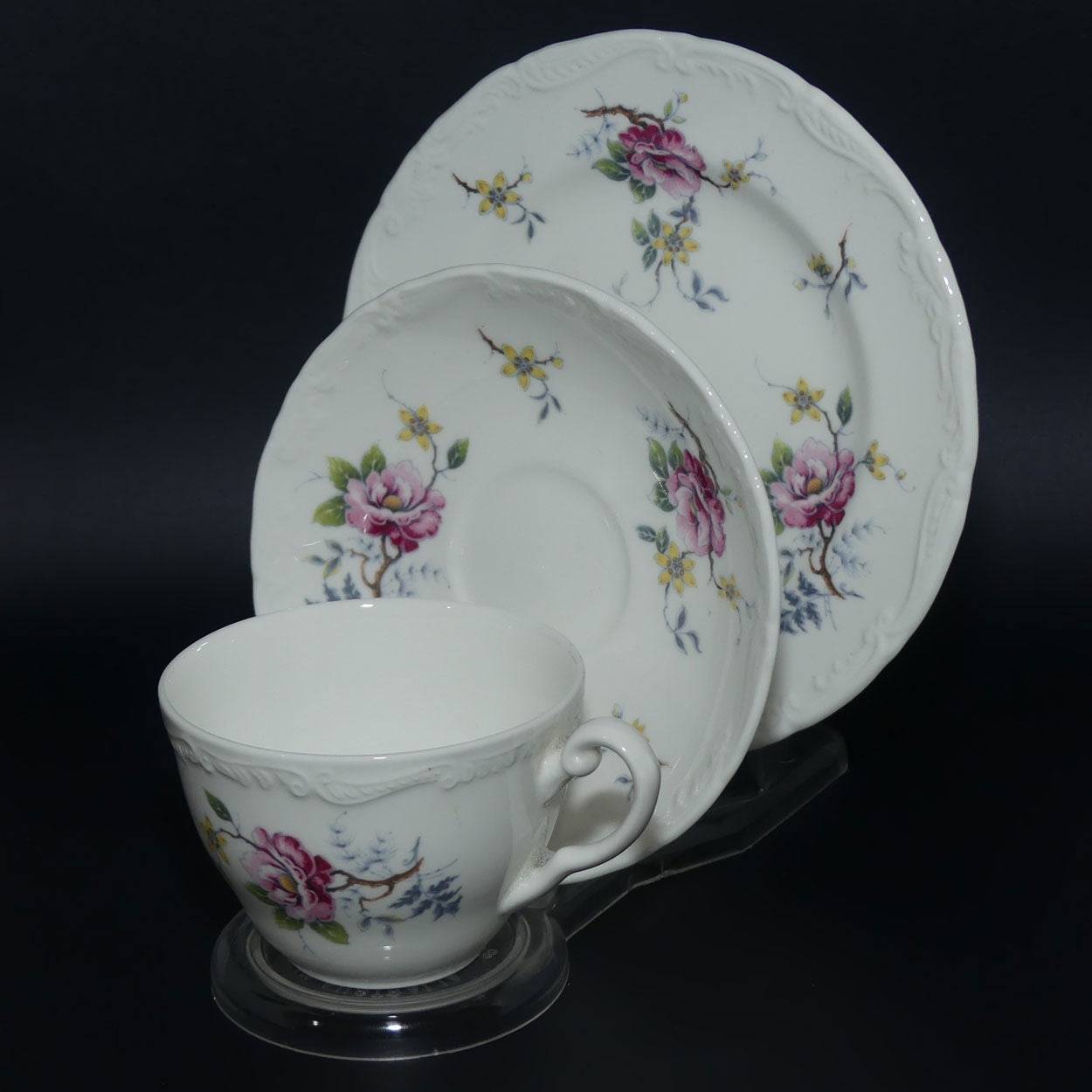 Wedgwood Bone China trio | Mayfair Collection | Debutante pattern
