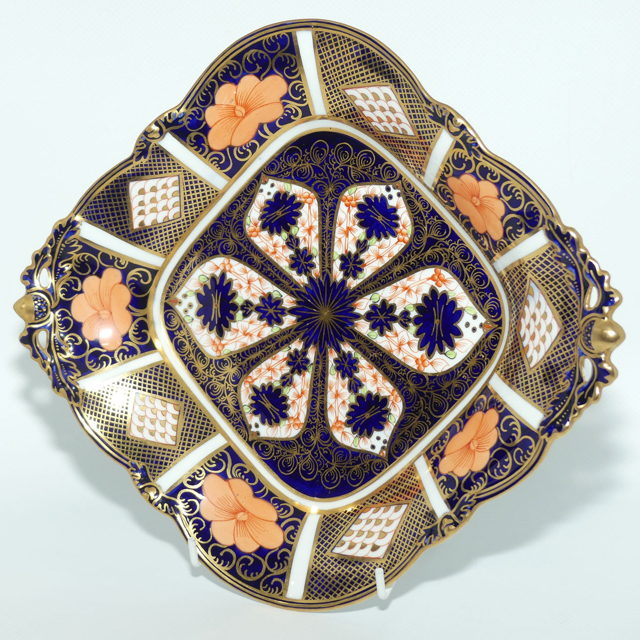 Royal Crown Derby Old Imari 1128 diamond shape acorn handled dish with tiny feet | Larger | c.1927