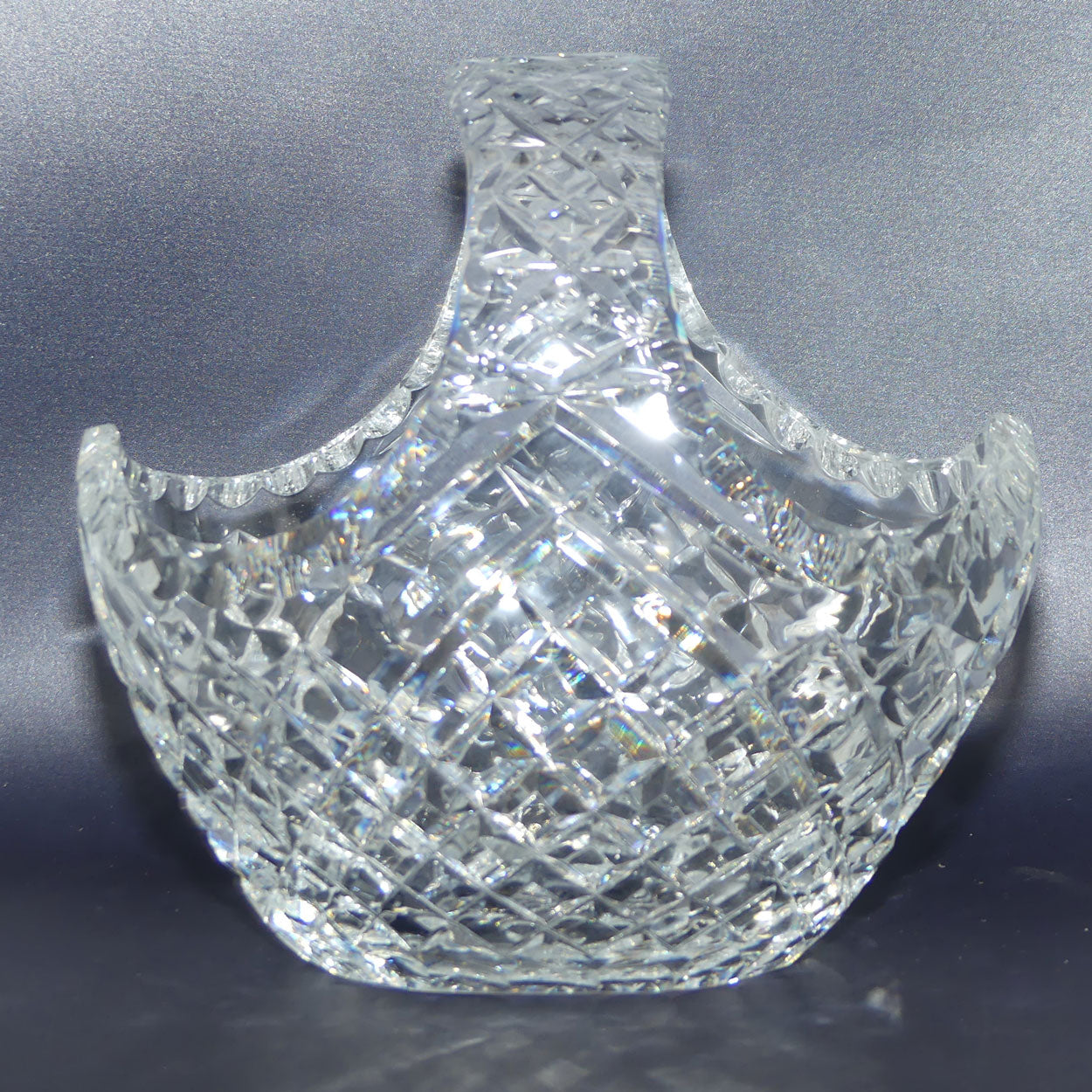 Traditional Diamond Cut Crystal basket | 17cm tall