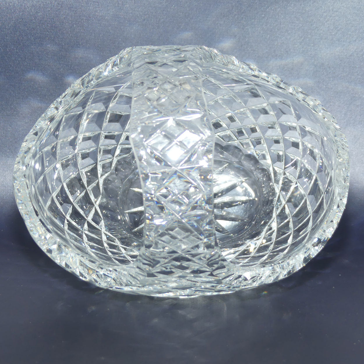 Traditional Diamond Cut Crystal basket | 17cm tall