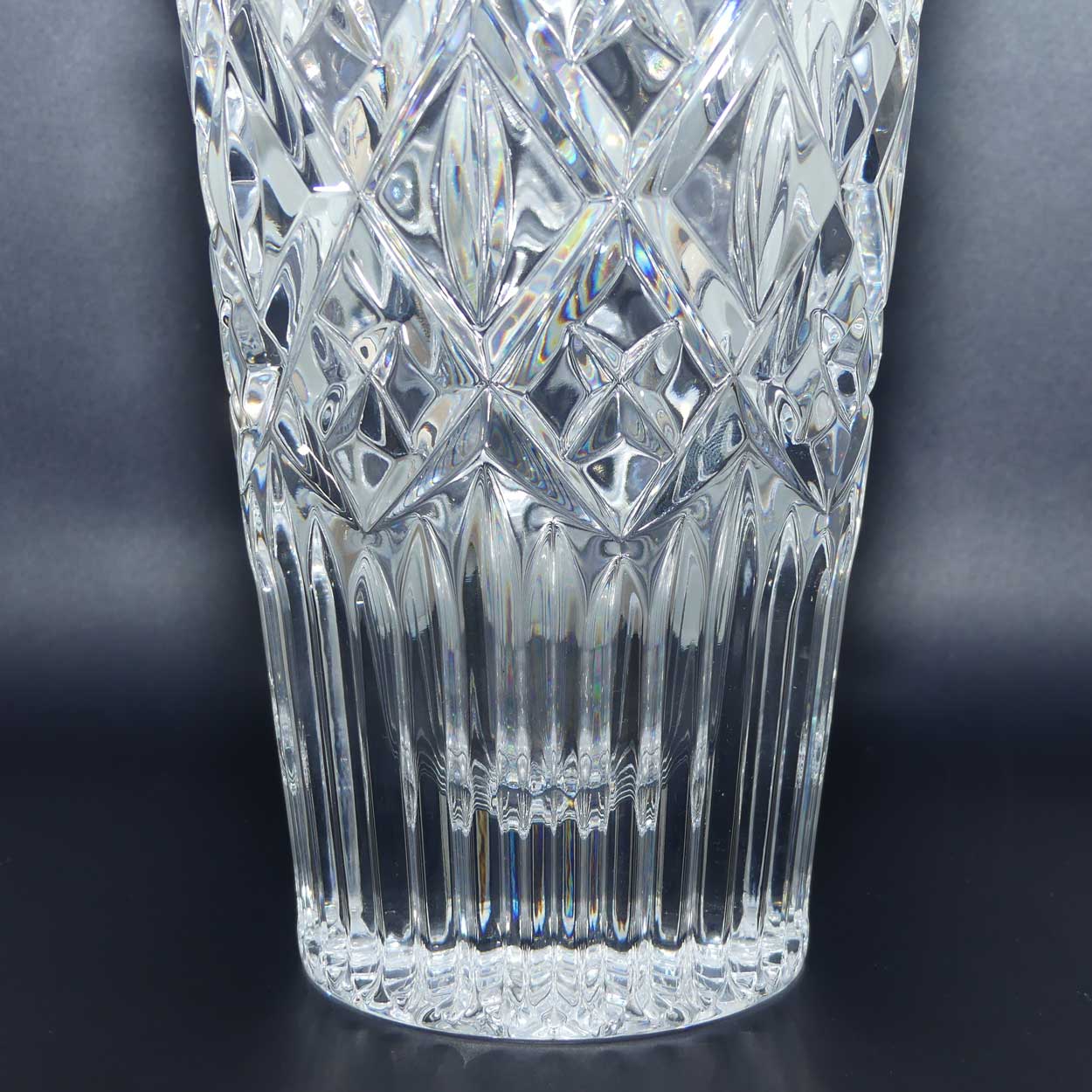 Waterford Crystal | Northbridge pattern | Diamond Cut vase with very heavy base | 25cm