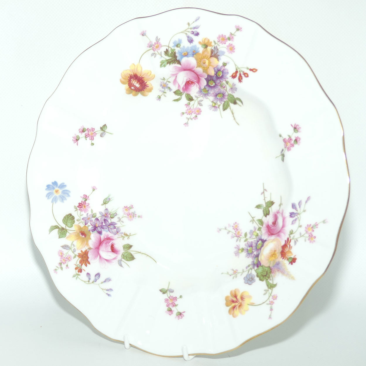 Royal Crown Derby Derby Posies dinner plate | c.1967 | 26.5cms diam