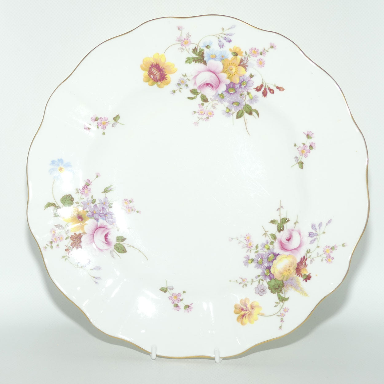 Royal Crown Derby Derby Posies dinner plate | c.1997 | 27cms diam