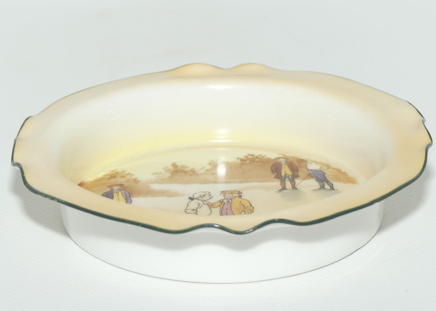 Royal Doulton Coaching Days small fluted edge dish E3804 | Rare Scene