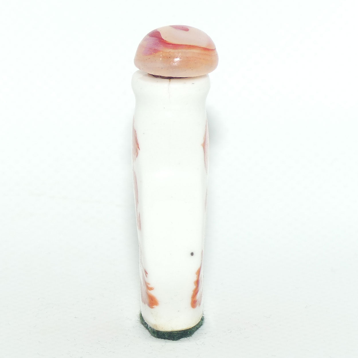 Chinese snuff bottle with red stone stopper | Dog of Fo