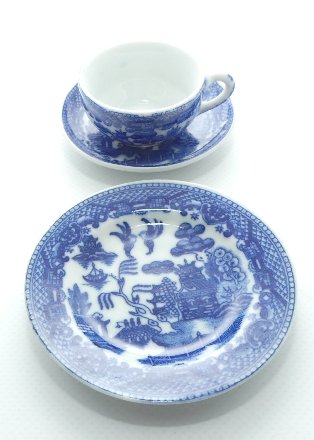 Vintage Willow Pattern Dolls House trio | Made in Japan