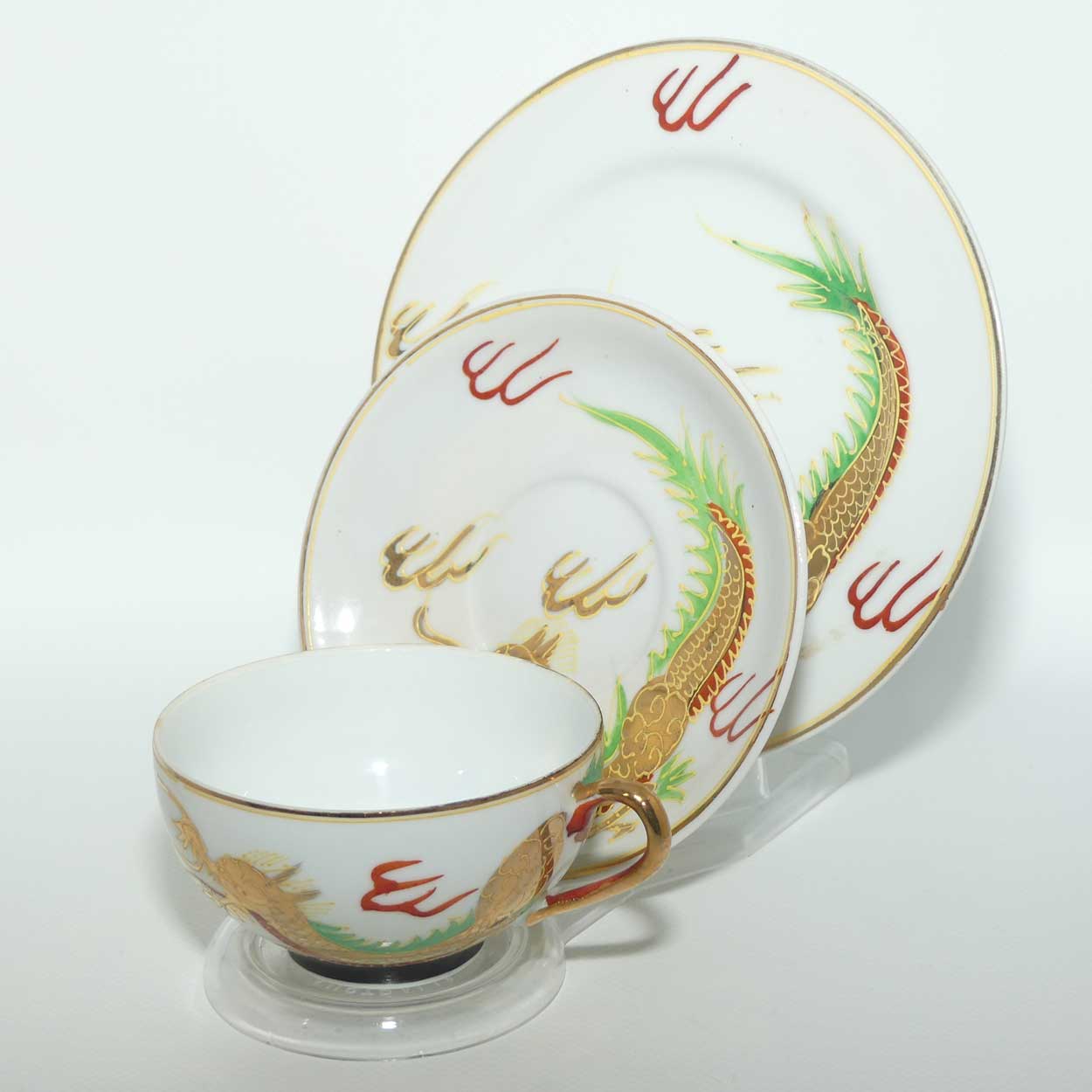 Japanese Moriage Dragonware tea trio | Geisha in Cup