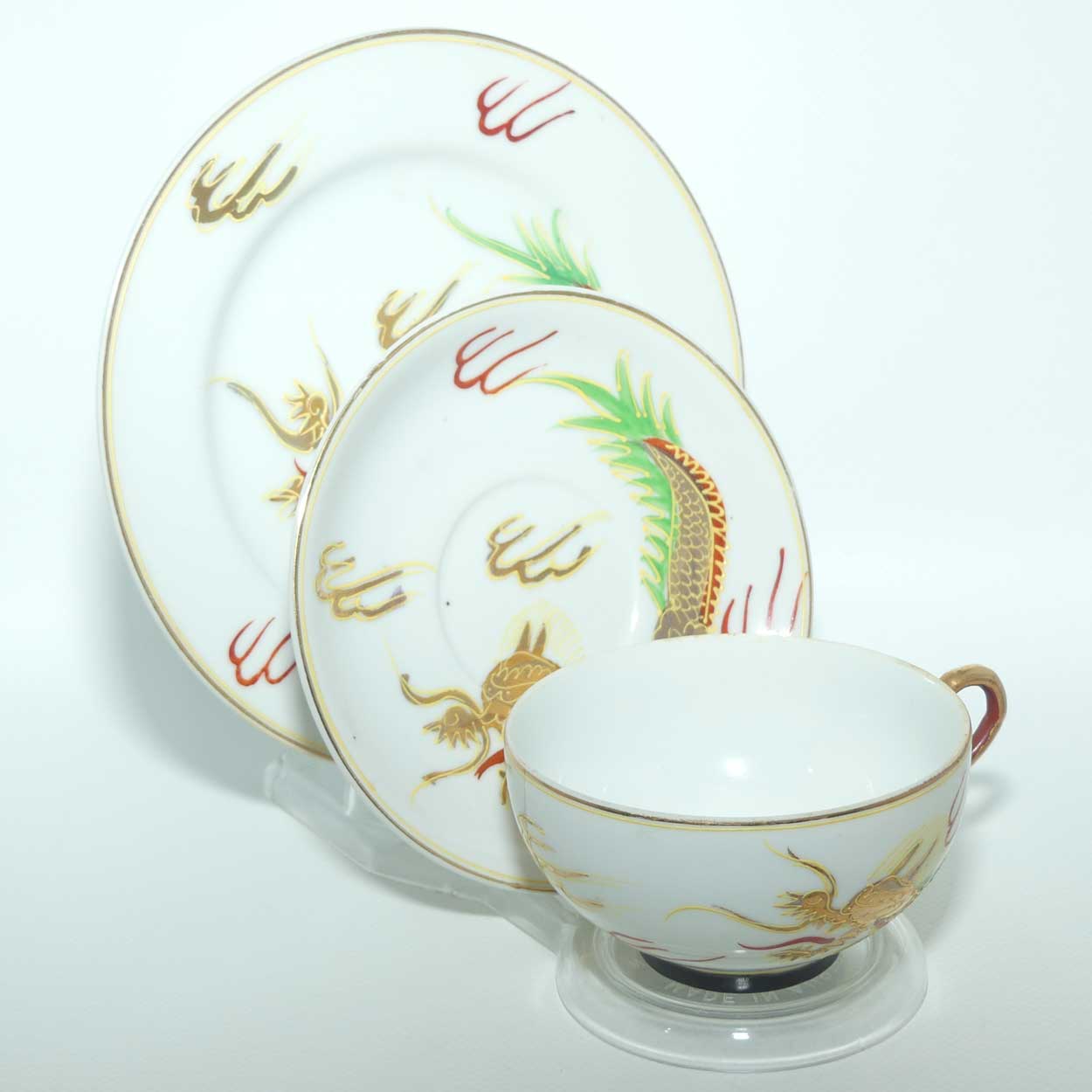 Japanese Moriage Dragonware tea trio | Geisha in Cup