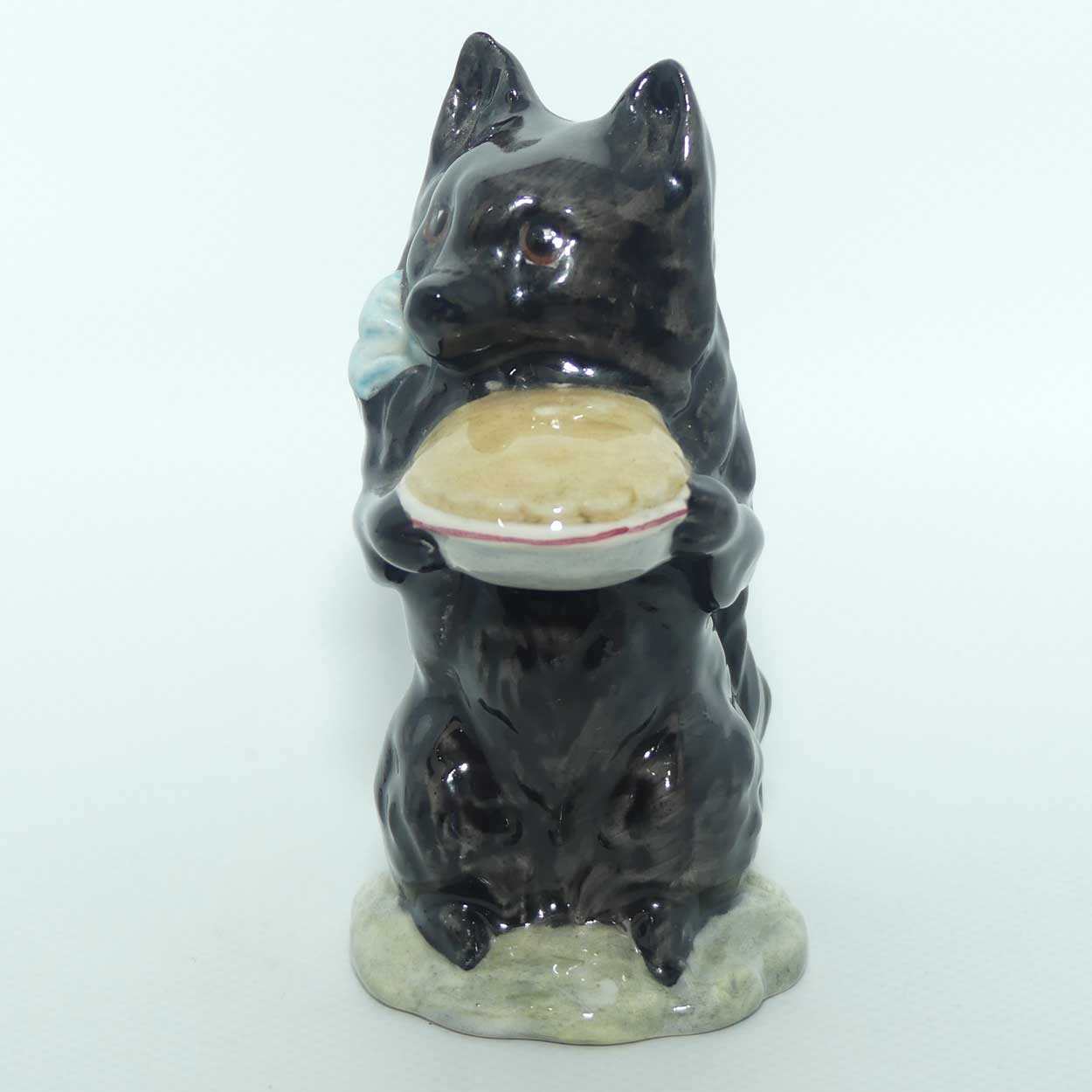 Beswick Beatrix Potter Duchess Holding Pie | BP3b