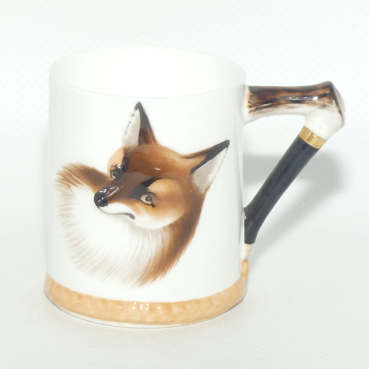 Royal Doulton Reynard the Fox coffee cup and saucer H4927 | Fox Head Turned