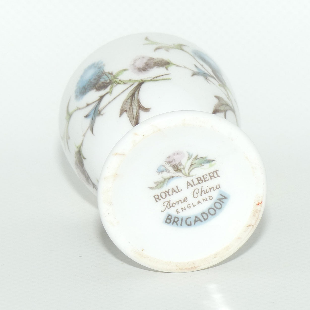 Royal Albert Bone China England Brigadoon footed egg cup