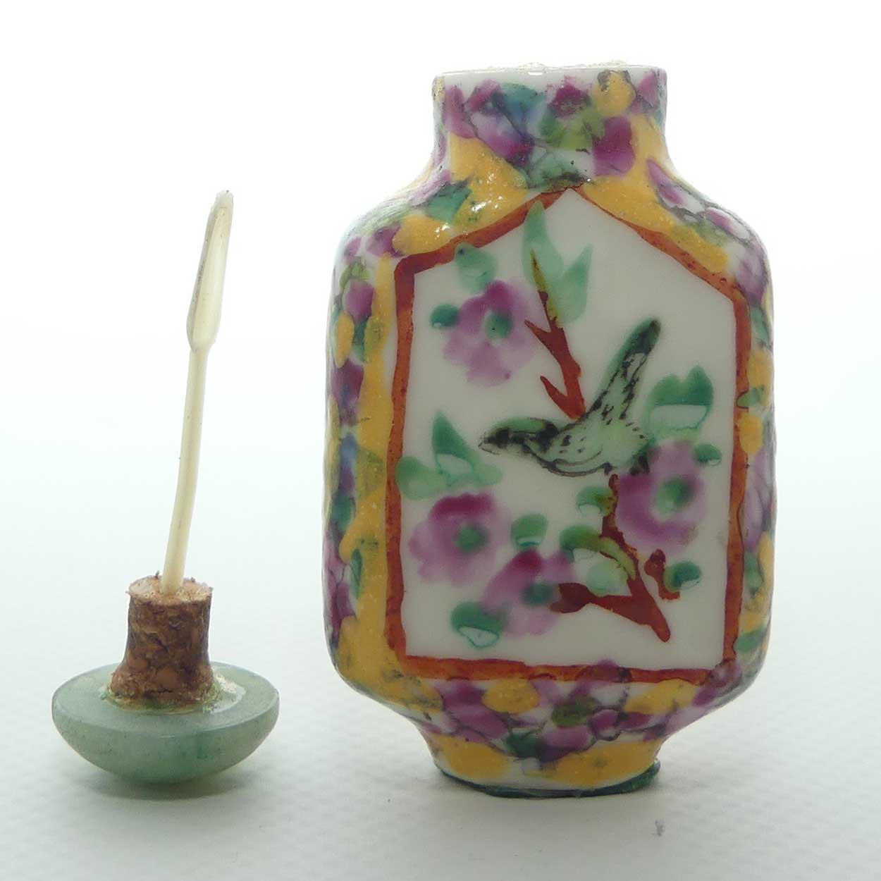 Finely embossed and Painted Oriental Bird scene Snuff Bottle | small