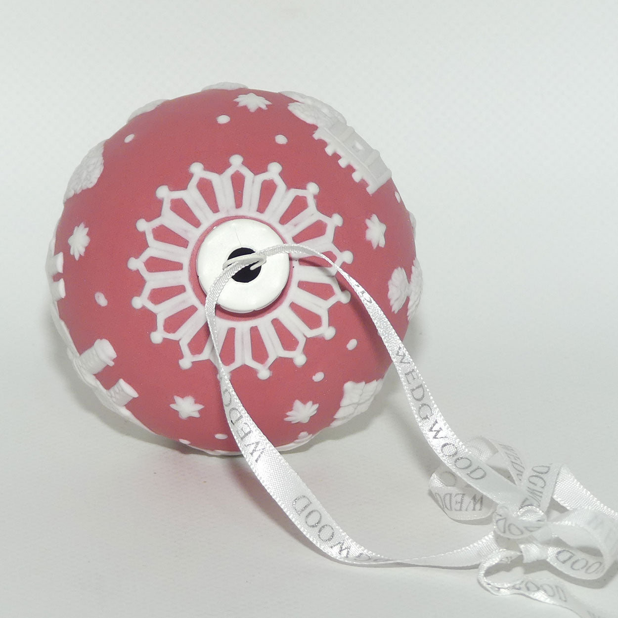 Wedgwood Jasperware Christmas ornament bauble | Red English Countryside | boxed