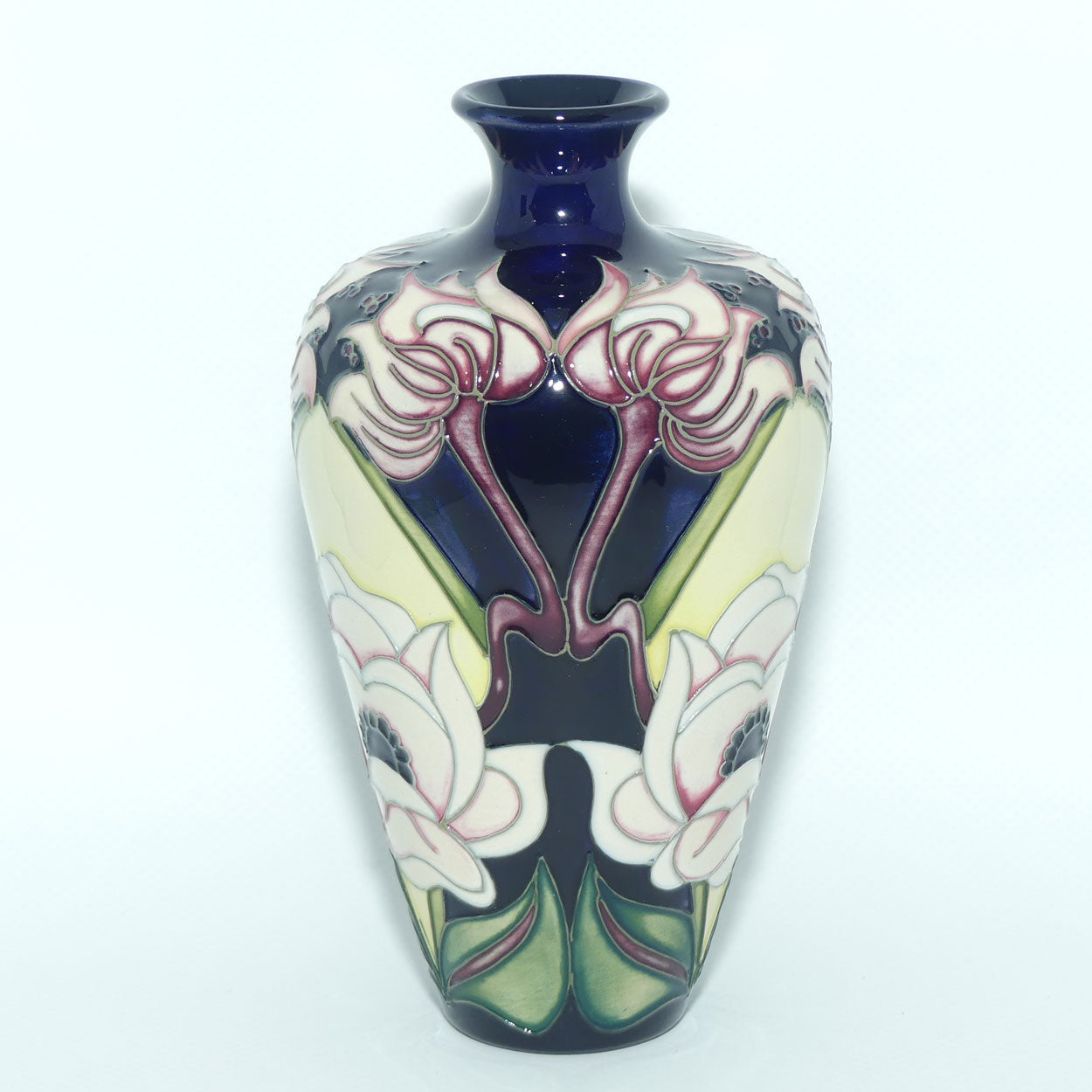 Moorcroft English Miss 72/6 vase (Num Ed)