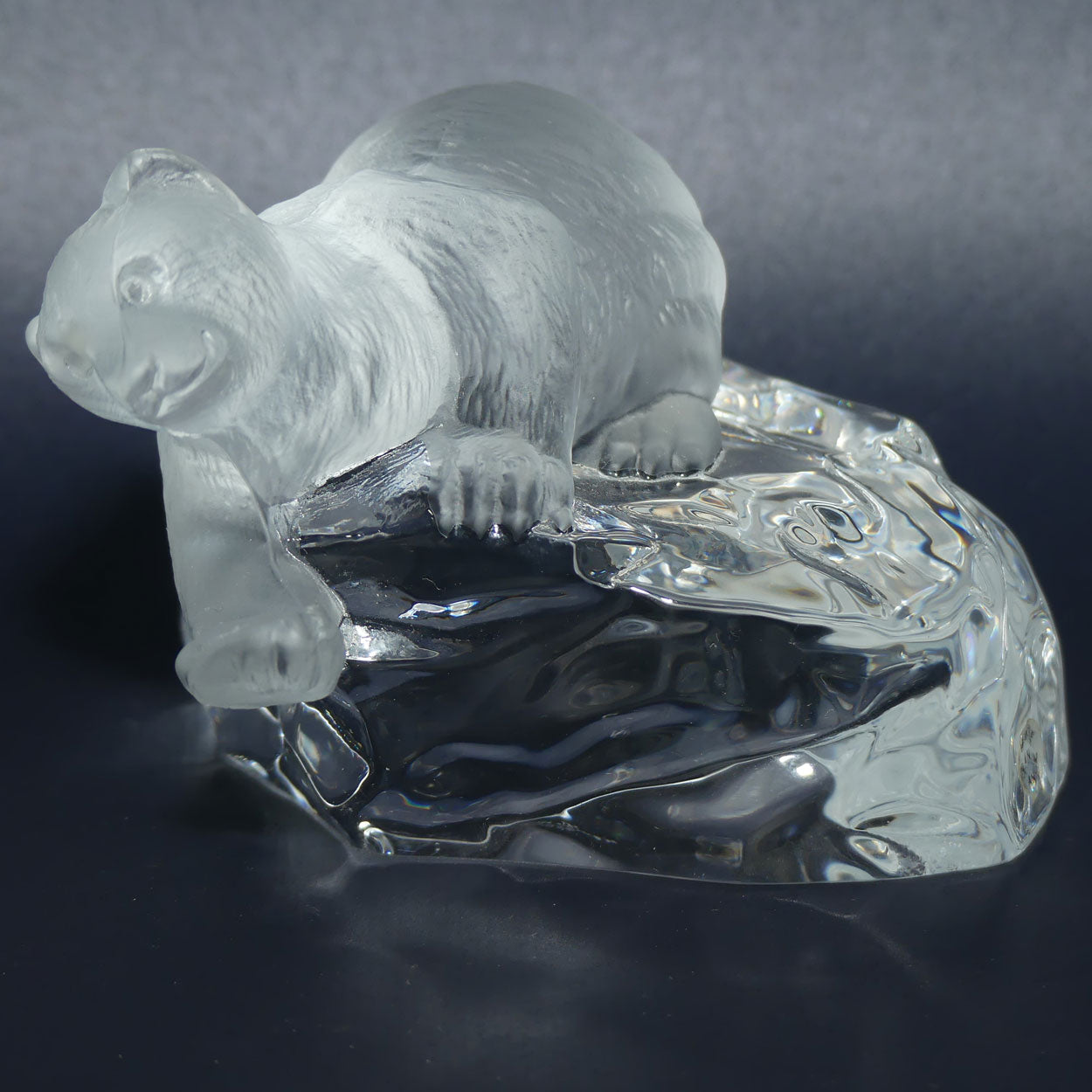 Igor Carl Faberge Crystal Polar Bear figure