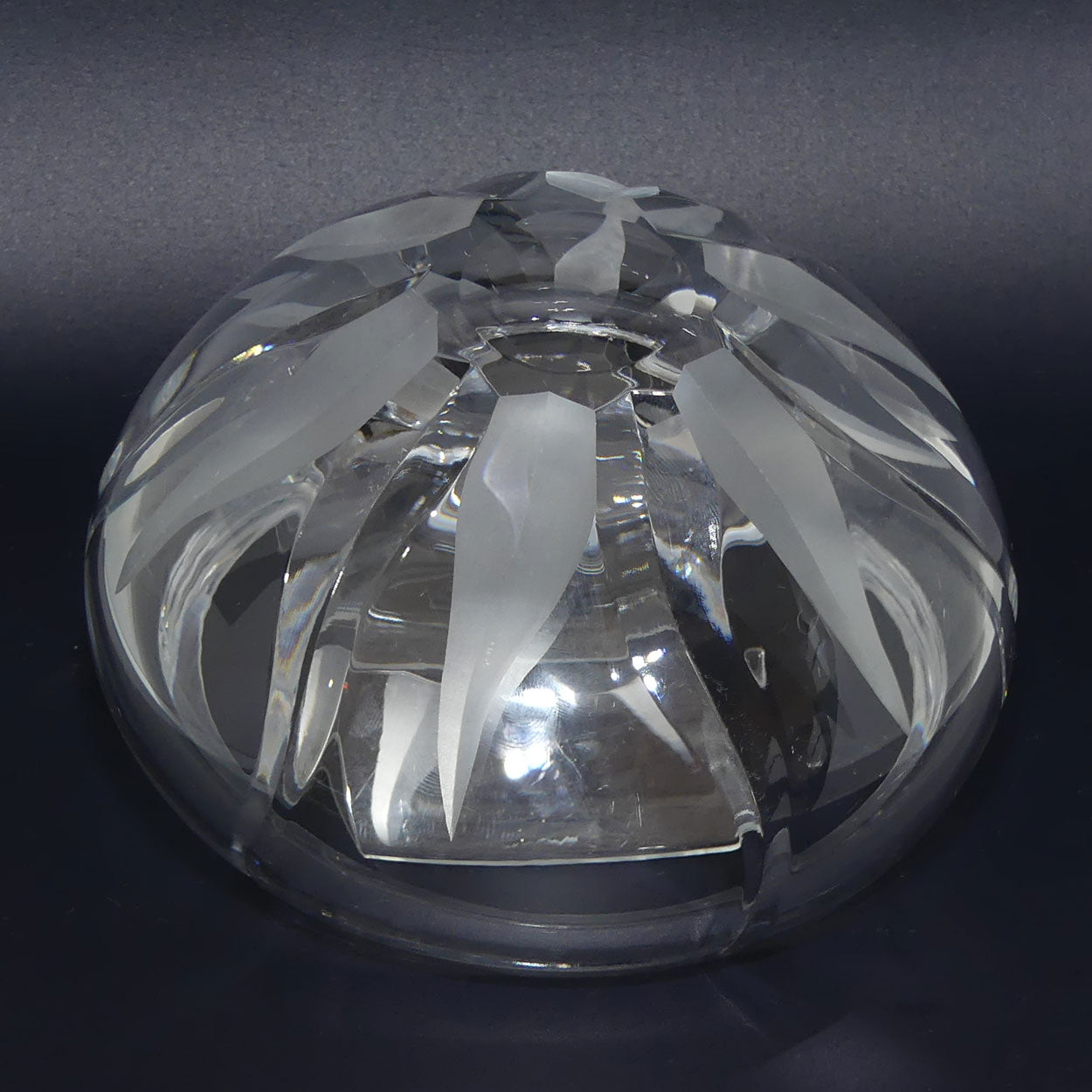 Fine quality Heavy Facetted Crystal bowl | Floral