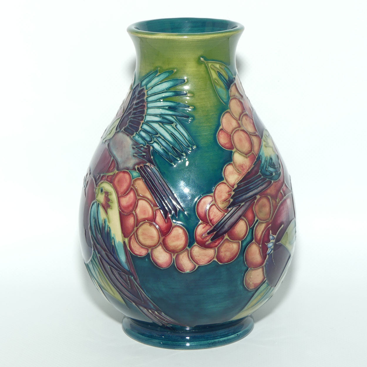 Moorcroft Finches 7/7 vase | Green