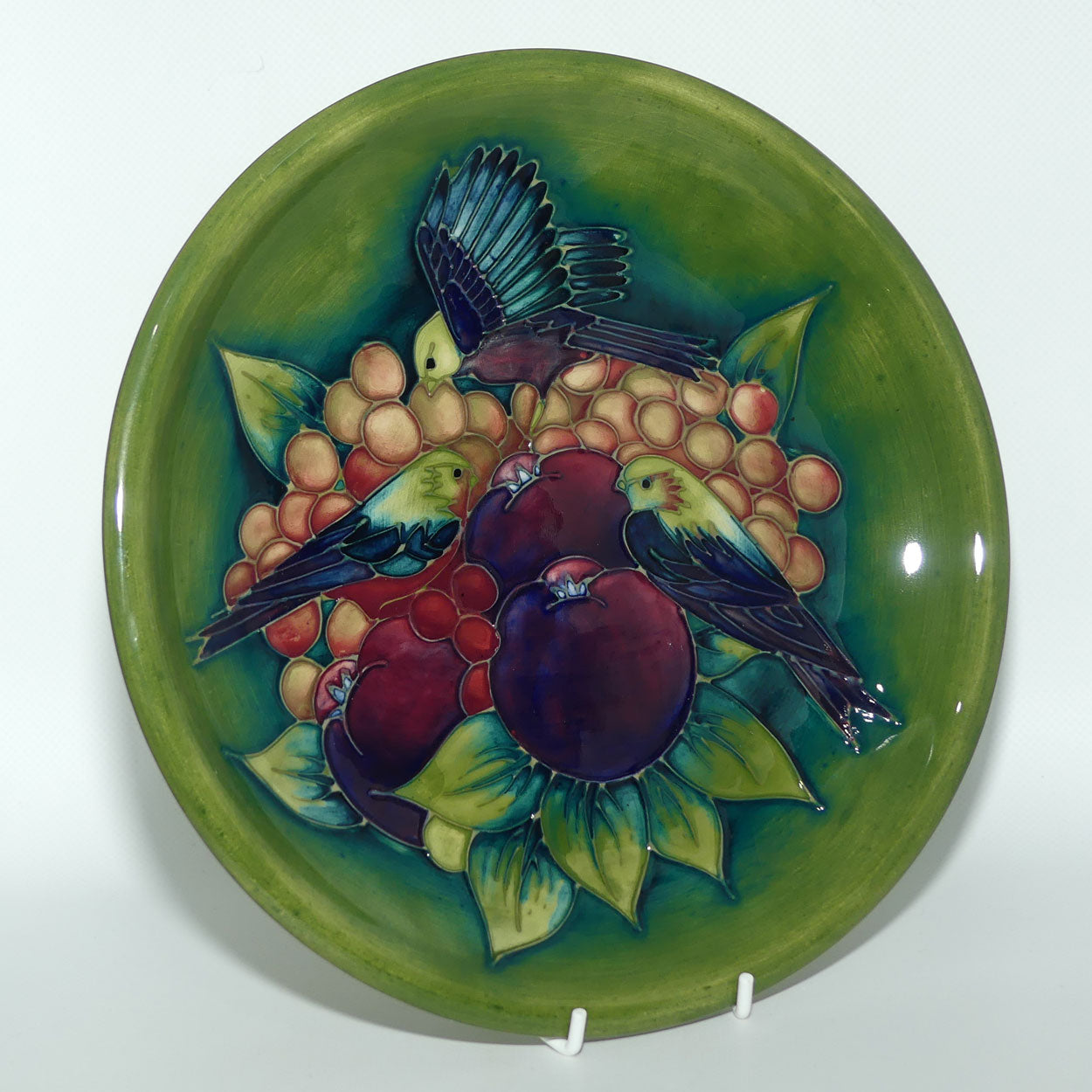 Moorcroft Finches plate | Green | Shape 783/10