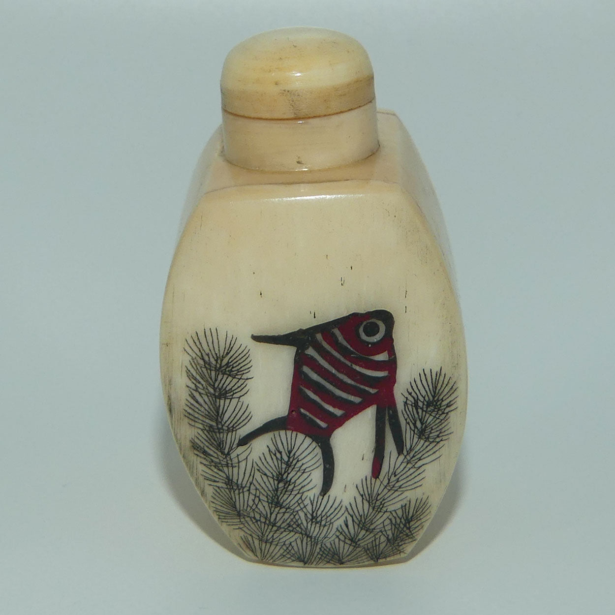 Hand Painted and Engraved decorated Bone and Horn Snuff Bottle