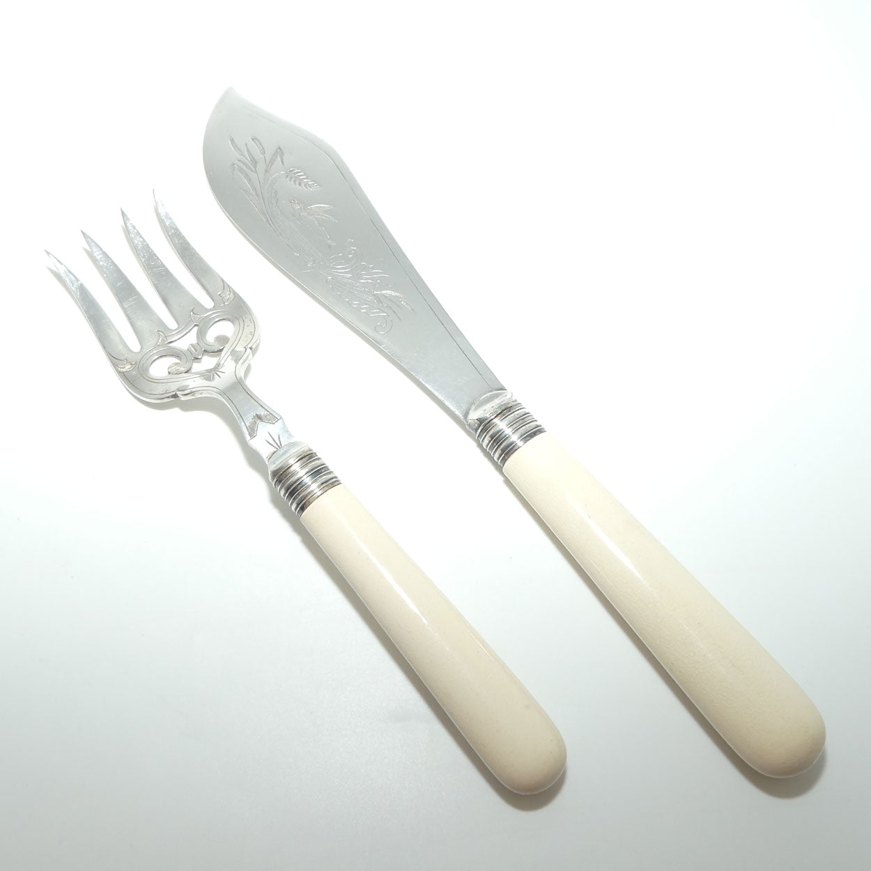 Pair of Silver Plated Porcelain handled Fish Servers